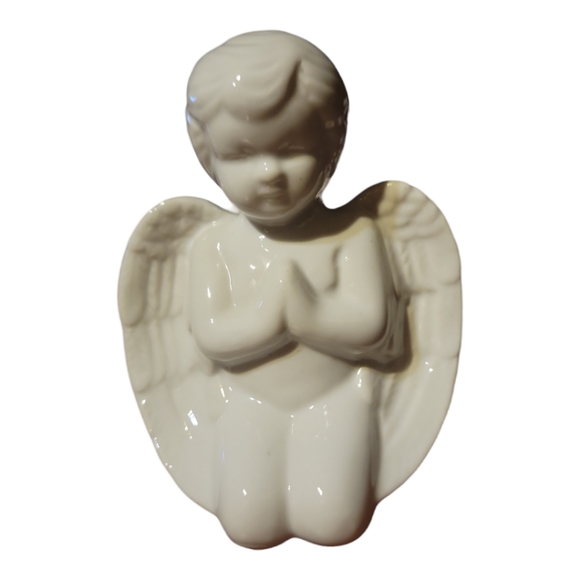 Vtg Glazed White Ceramic Angel Cherub Praying Kneeling - Picture 2 of 7